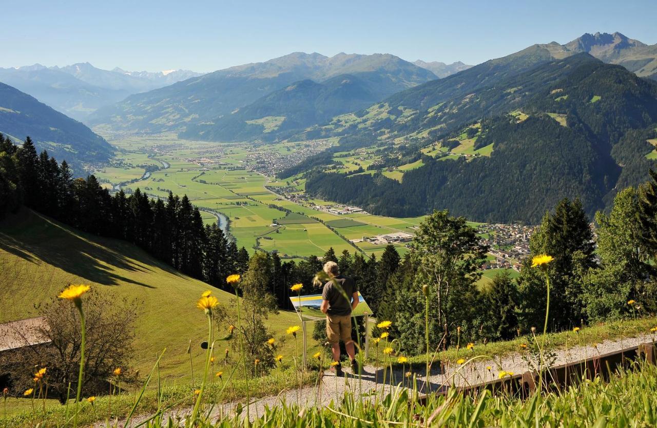 Hotel Landhaus Zillertal Fügen Eksteriør bilde