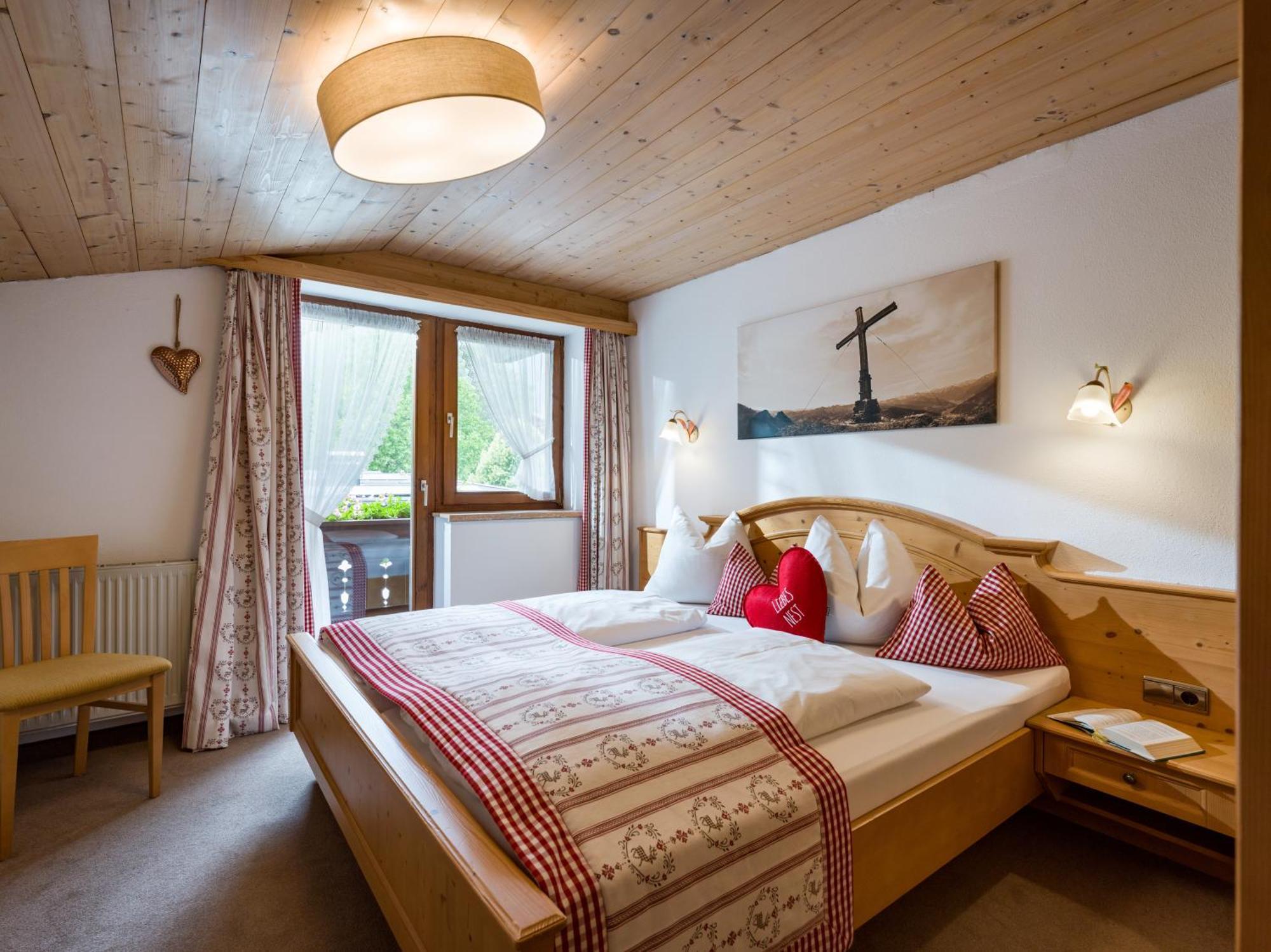 Hotel Landhaus Zillertal Fügen Eksteriør bilde