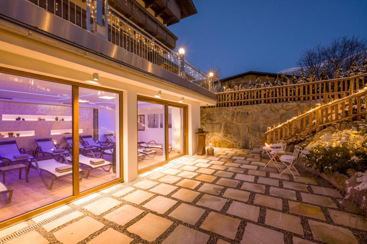 Hotel Landhaus Zillertal Fügen Eksteriør bilde